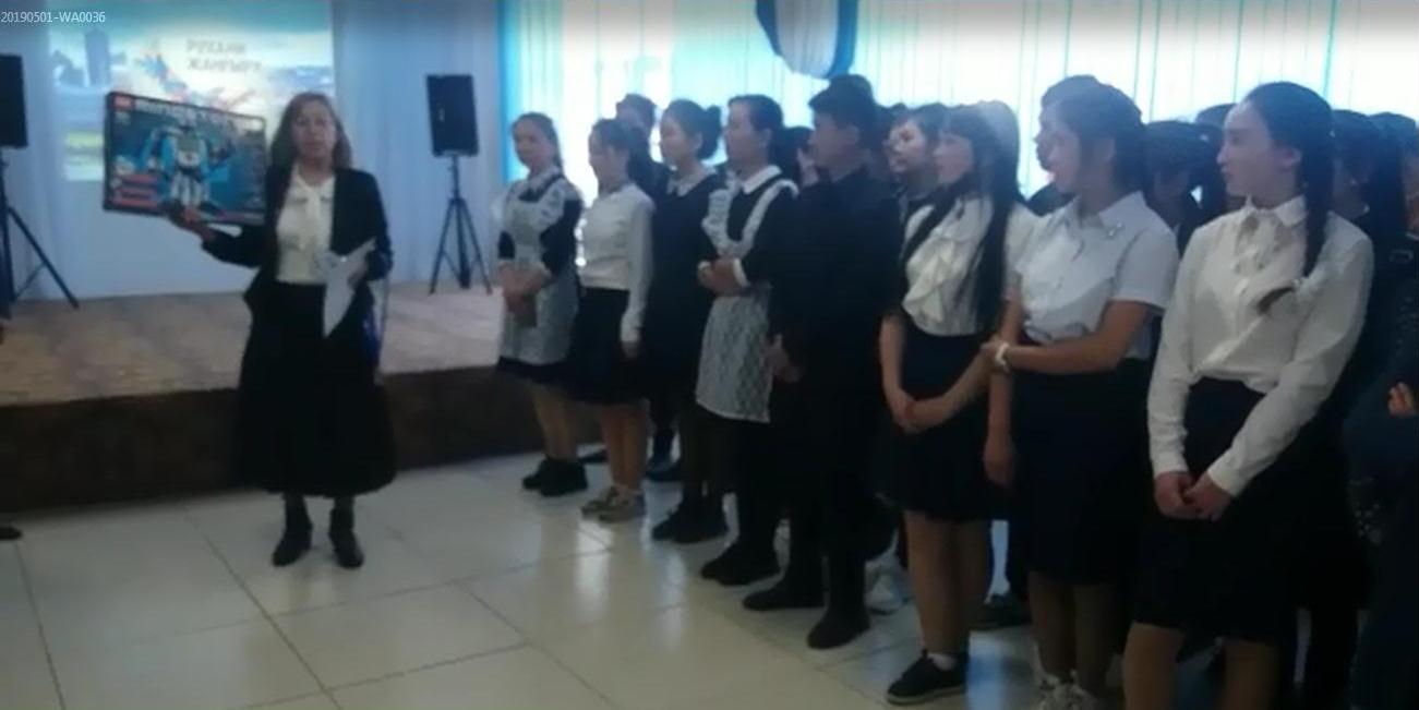 10 жыл бұрын бітірген түлектердің есебінен робот техникасымен қамтамасыз етуі